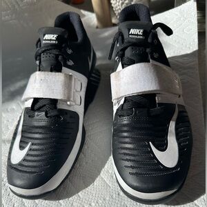 Nine Romaleos 3 black. Size 8.5